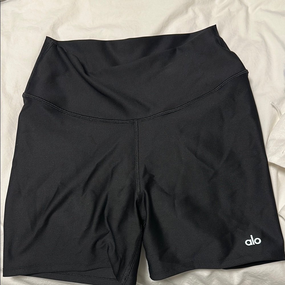ALO Airlift Biker Shorts